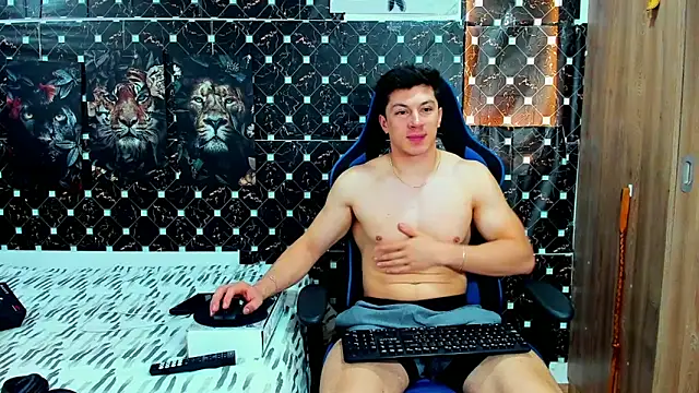 javiersexymann online show from 05.18.26