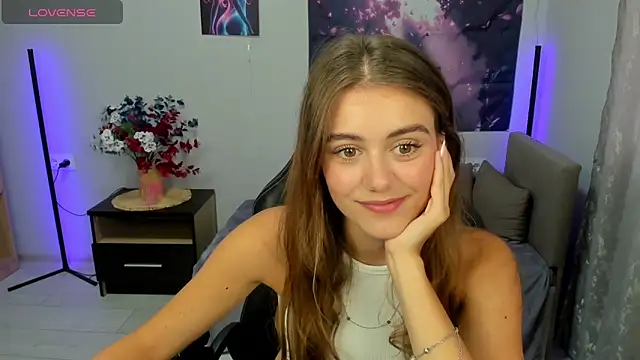 TracySpark online show from 09.17.25