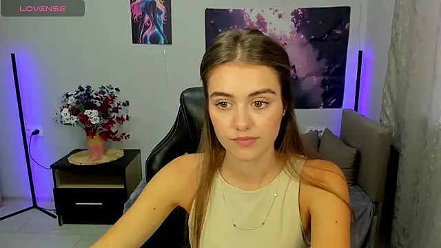 TracySpark online show from 09.18.25