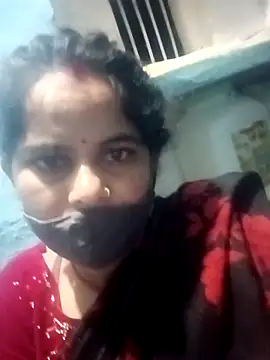 JULEE-740 online show from 11.04.25