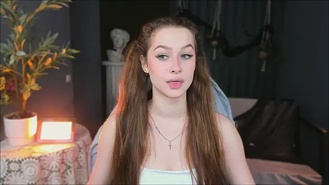 ArielSykes online show from 10.28.25