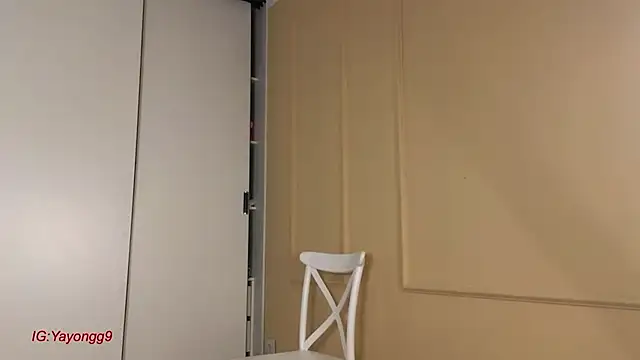 Snapshot of yayongg chatting on 10.05.25 yayongg online show from 10.05.25