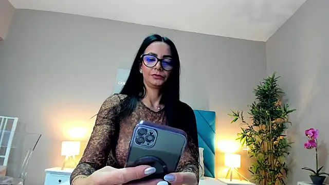 HaileyVice online show from 09.22.25