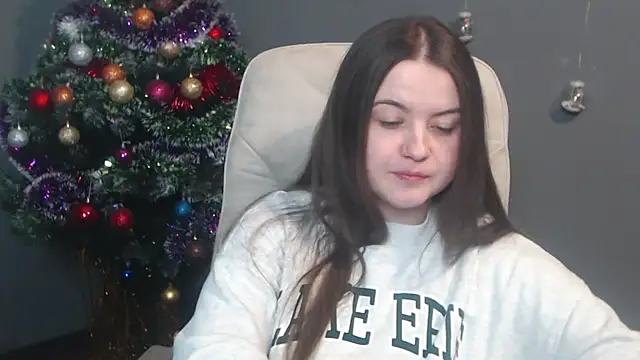 MavkaCute online show from 12.17.25