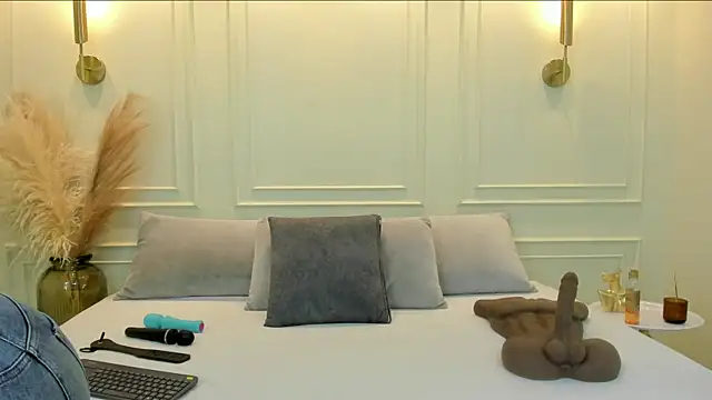 gabysanta  online show from 01.18.26