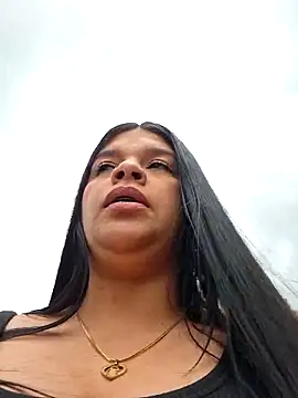 Eiimy pretty online show from 09.28.25