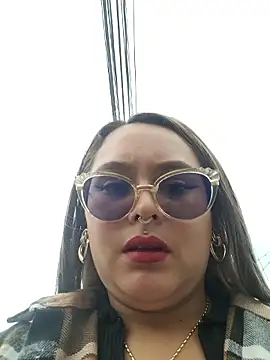 Eiimy pretty online show from 03.10.26