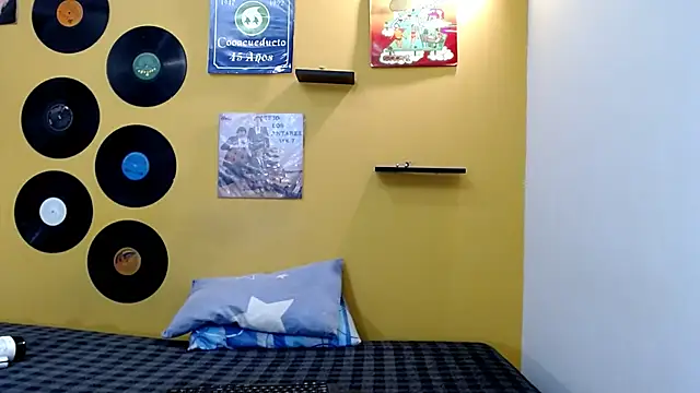 skinnyverus18 online show from 03.16.26