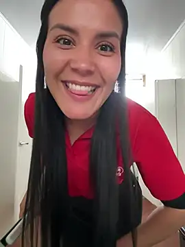 Snapshot of MacaW09 chatting on 02.19.26 MacaW09 online show from 02.19.26