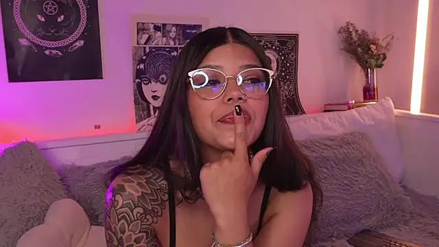 sophieee art online show from 03.20.26