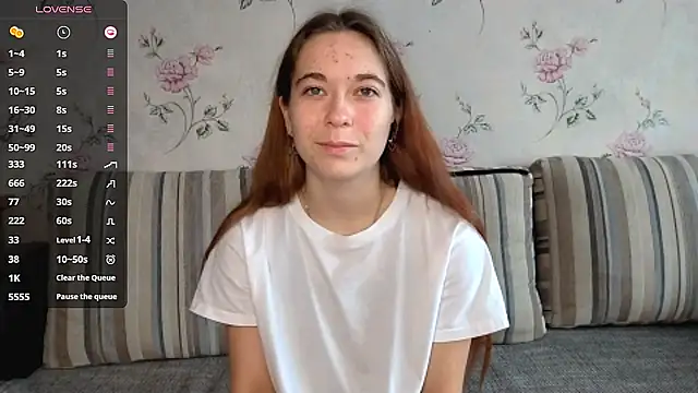 KissKarina online show from 10.05.25