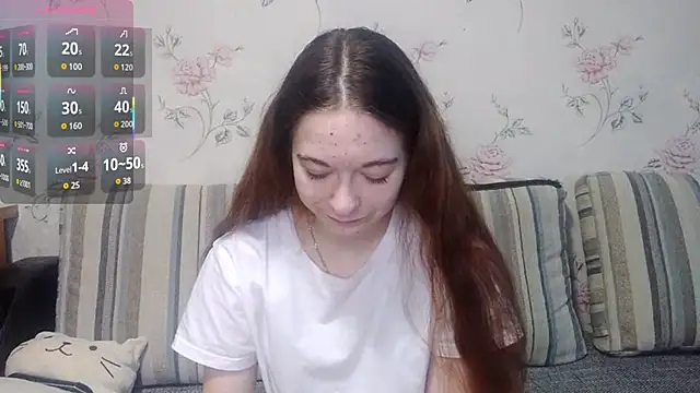 KissKarina online show from 10.30.25