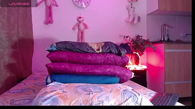 AllysonStonne online show from 03.24.26