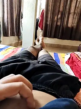 Sexyhotboy7inch online show from 11.21.25