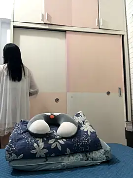 Snapshot of Vitamin_sexy chatting on 10.24.25 Vitamin sexy online show from 10.24.25