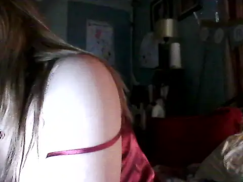 Snapshot of Miss_Heart chatting on 09.14.25 Miss Heart online show from 09.14.25