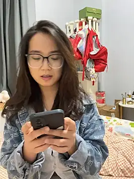 Hdmhdm-0022 online show from 10.28.25