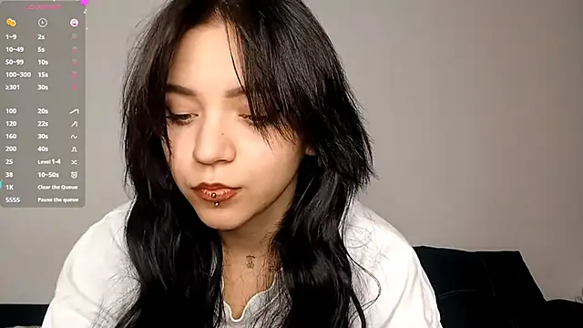 MelodeeCazel online show from 09.17.25