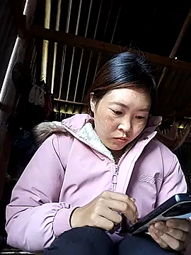 vivi cute online show from 10.23.25