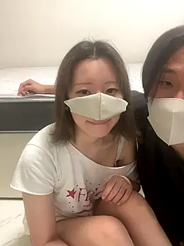 Snapshot of reon_reonreon chatting on 10.20.25 reon reonreon online show from 10.20.25