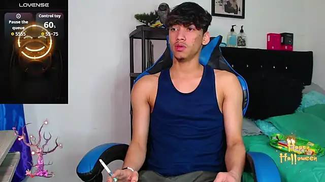 Gael Jones online show from 10.31.25