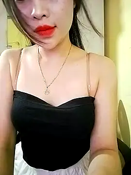 Snapshot of Lissa_xinh09 chatting on 09.10.25 Lissa xinh09 online show from 09.10.25