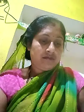 Snapshot of Aneeta12A chatting on 09.11.25 Aneeta12A online show from 09.11.25