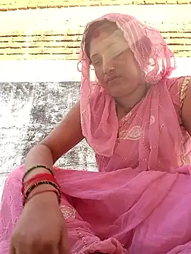 Snapshot of Aneeta12A chatting on 09.13.25 Aneeta12A online show from 09.13.25
