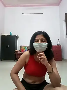 Snapshot of BITEXBABYlove chatting on 10.04.25 BITEXBABYlove online show from 10.04.25