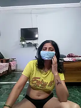 Snapshot of BITEXBABYlove chatting on 10.15.25 BITEXBABYlove online show from 10.15.25