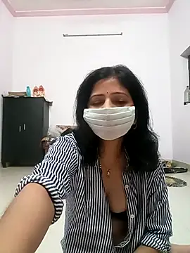 Snapshot of BITEXBABYlove chatting on 10.24.25 BITEXBABYlove online show from 10.24.25