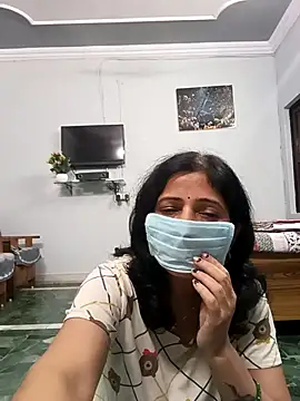 Snapshot of BITEXBABYlove chatting on 10.31.25 BITEXBABYlove online show from 10.31.25