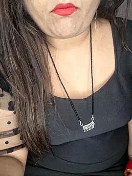 indian-hotmilfs online show from 01.06.26