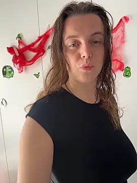 TenderLaGlamor online show from 11.01.25