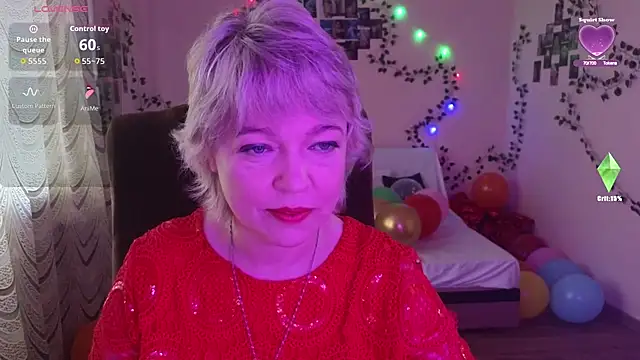 Snapshot of Rosette_Pricky chatting on 10.08.25 Rosette Pricky online show from 10.08.25