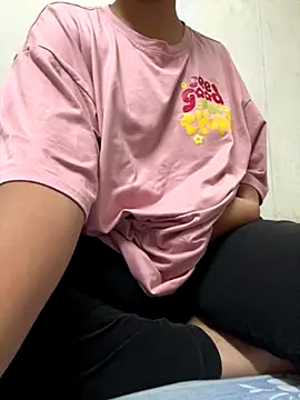 Snapshot of choleorbhature chatting on 10.31.25 choleorbhature online show from 10.31.25