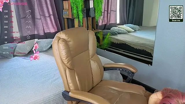 exxxcore  online show from 10.15.25