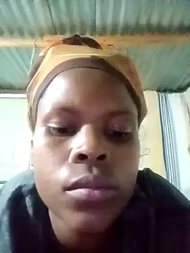 Caramelchick01 online show from 10.17.25