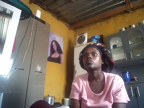 Caramelchick01 online show from 11.07.25