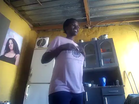 Caramelchick01 online show from 11.19.25