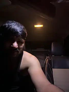 DeepakFucker01 online show from 10.12.25