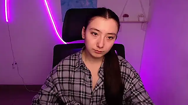 ScarlettVibe  online show from 10.13.25