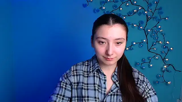 ScarlettVibe  online show from 10.26.25