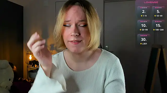 Snapshot of Amanda_Butlerr chatting on 11.05.25 Amanda Butlerr online show from 11.05.25