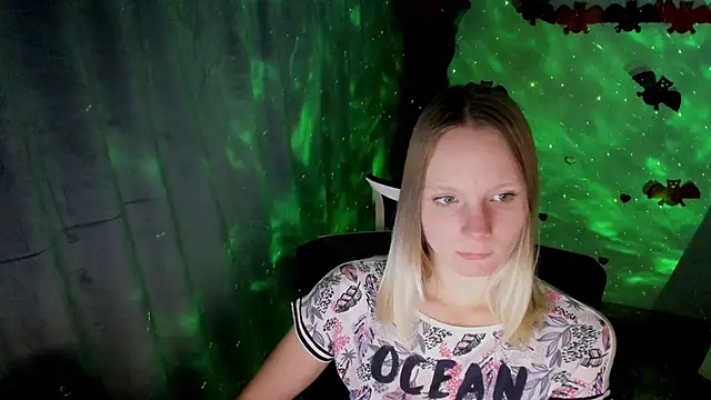 Kassandra XX online show from 10.20.25