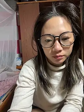 AAANINE22 online show from 10.14.25