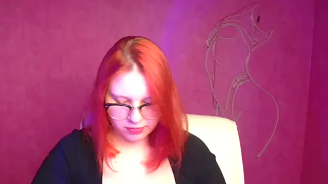 ScarletVixen  online show from 09.10.25