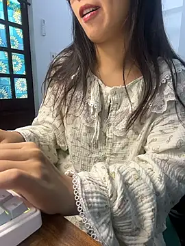 bunny b4nny online show from 11.28.25