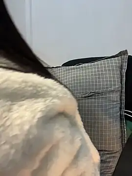 bunny b4nny online show from 12.19.25