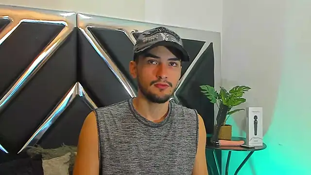 AlekRuizx online show from 09.27.25